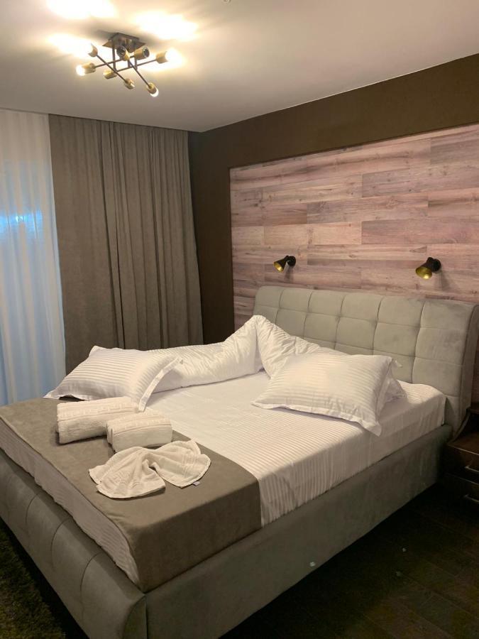 Doftana Apartaments Teşila Kültér fotó